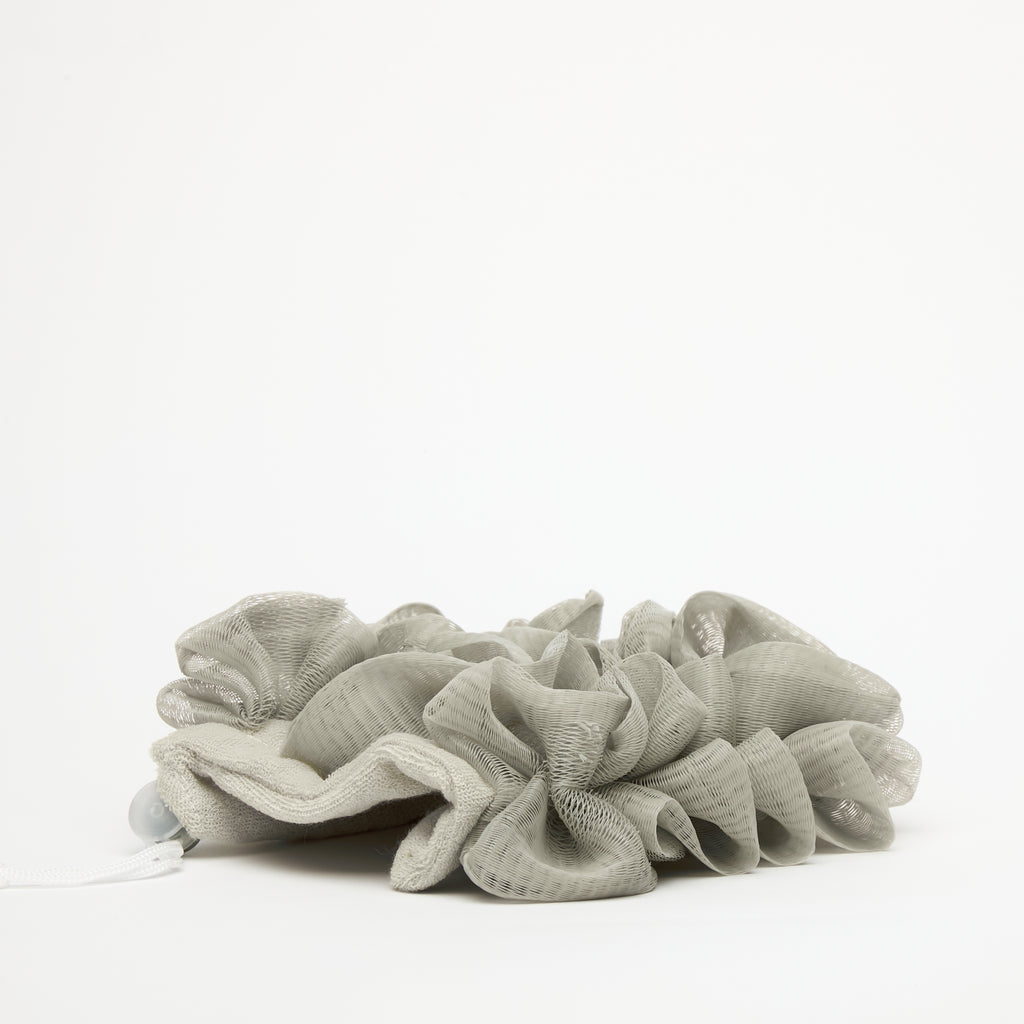 جيب للصابون مزود بشبكة