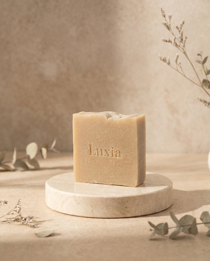 Savon visage au lait de chamelle Luxia — savon artisanal
